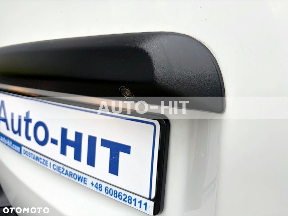 Opel Vivaro - 22