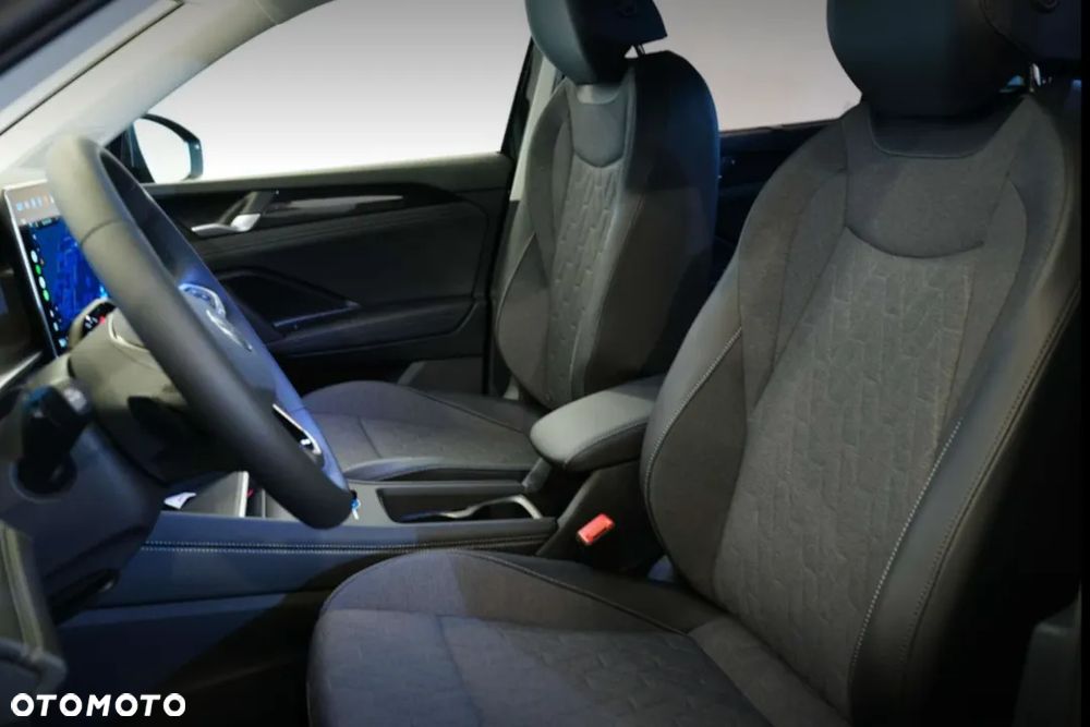 Volkswagen Tayron 1.5 eTSI mHEV Life Plus DSG - 18