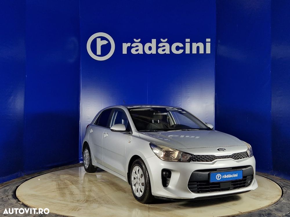 Kia Rio - 1