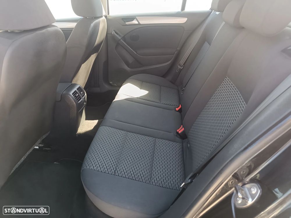 VW Golf 1.6 TDi Trendline - 20