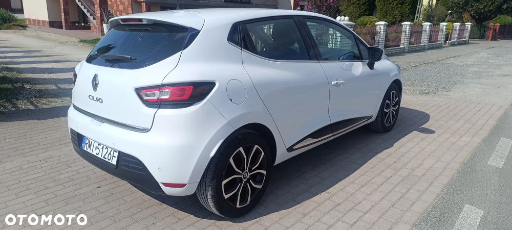 Renault Clio TCe 90 Luxe - 5