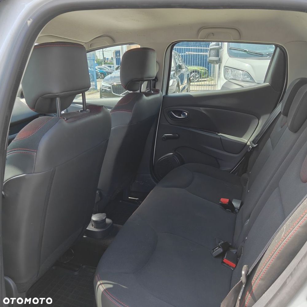 Renault Clio 1.5 dCi Authentique - 6