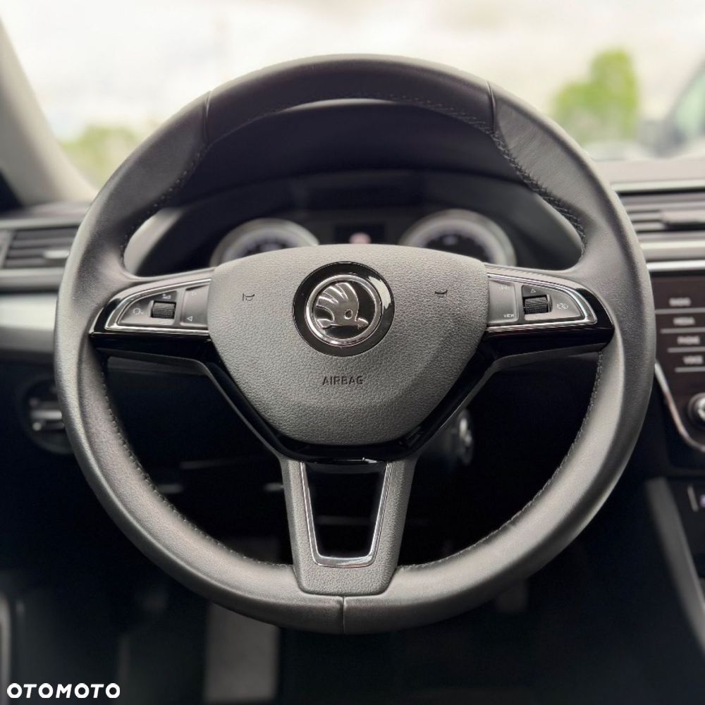 Skoda Superb - 16