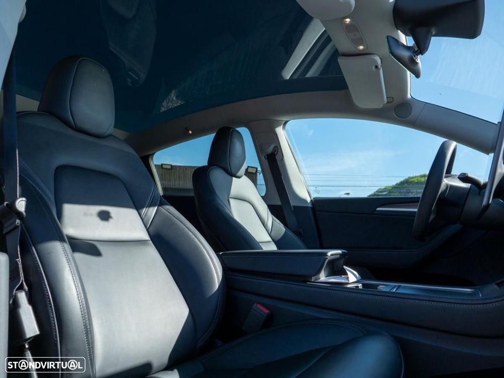 Tesla Model Y Standard - 20