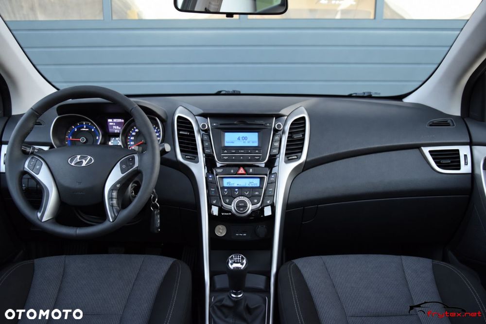 Hyundai i30 - 32