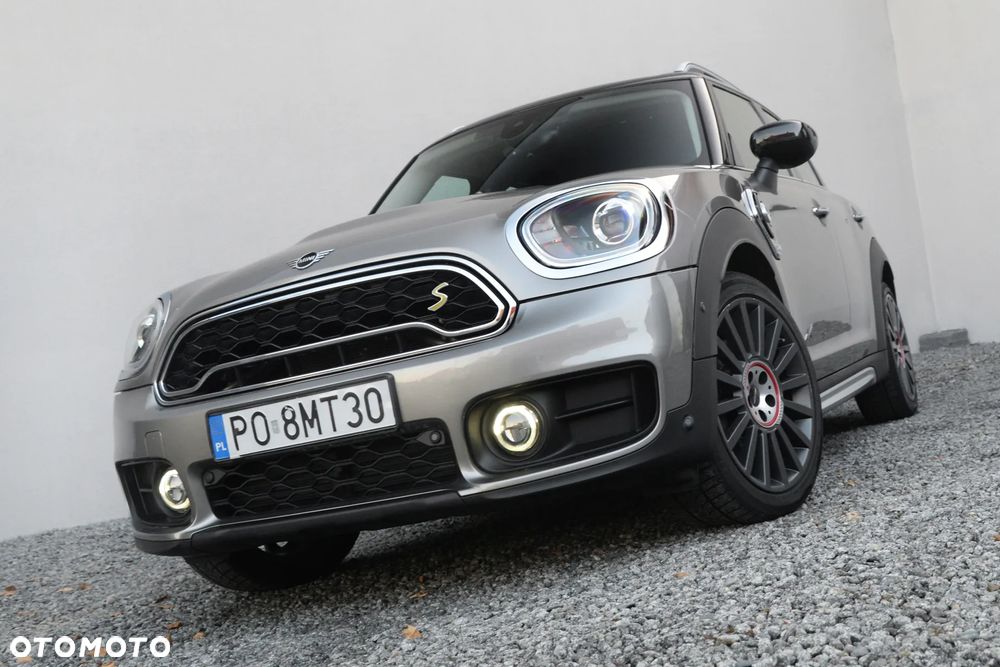 MINI Countryman Cooper SE ALL4 John Cooper Works Trim - 10