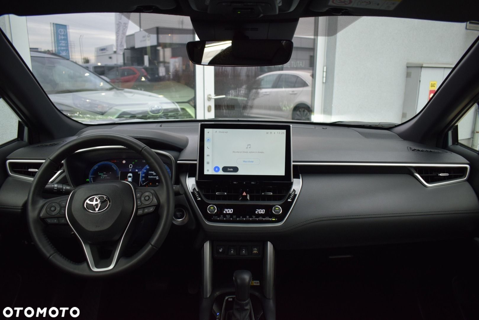 Toyota Corolla Cross 2.0 Hybrid Style - 17