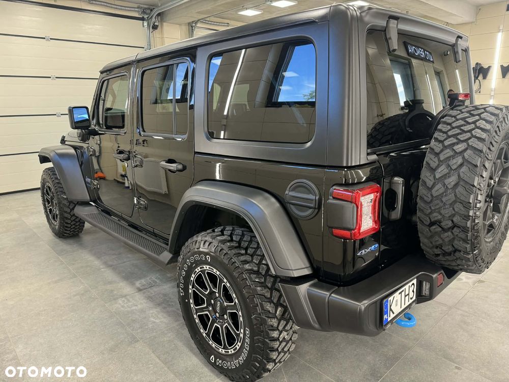 Jeep Wrangler - 5