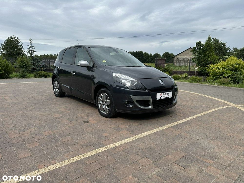 Renault Scenic - 1