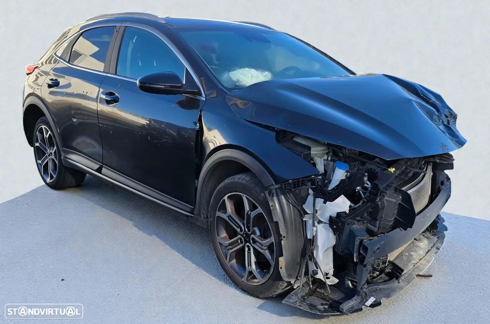 KIA XCeed 1.0 T-GDI 120 CV - 2021 - VIATURA PARA PEÇAS! - 3