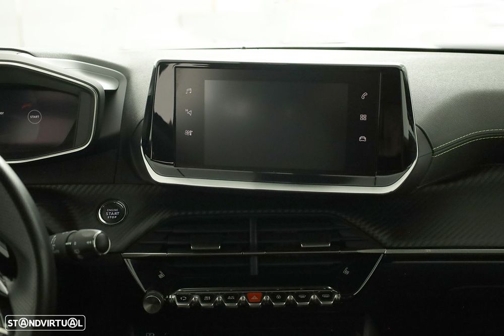 Peugeot 2008 1.2 PureTech GT EAT8 - 9