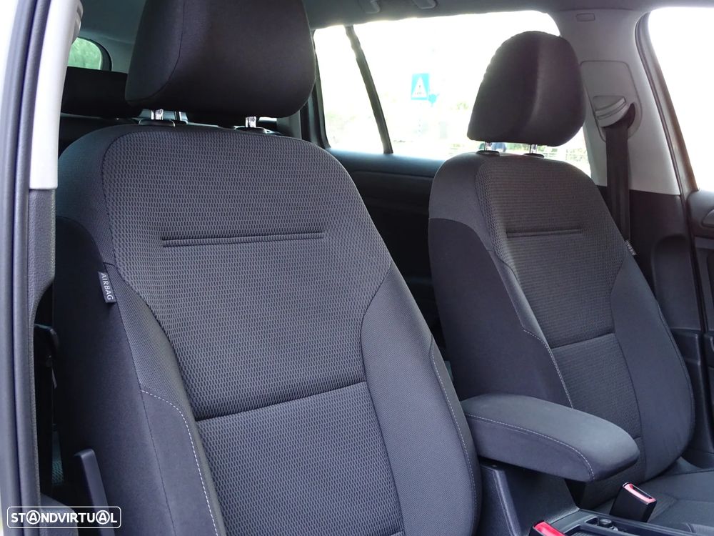 VW Golf Variant 1.0 TSI Confortline - 7