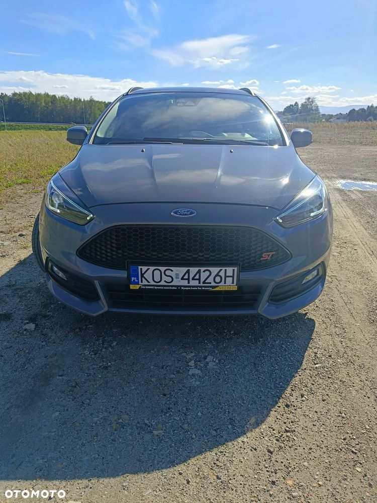 Ford Focus ST - 20