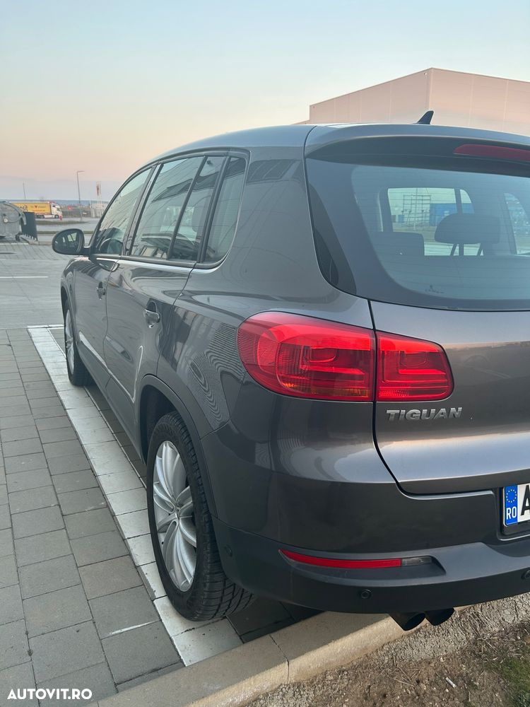 Volkswagen Tiguan - 14