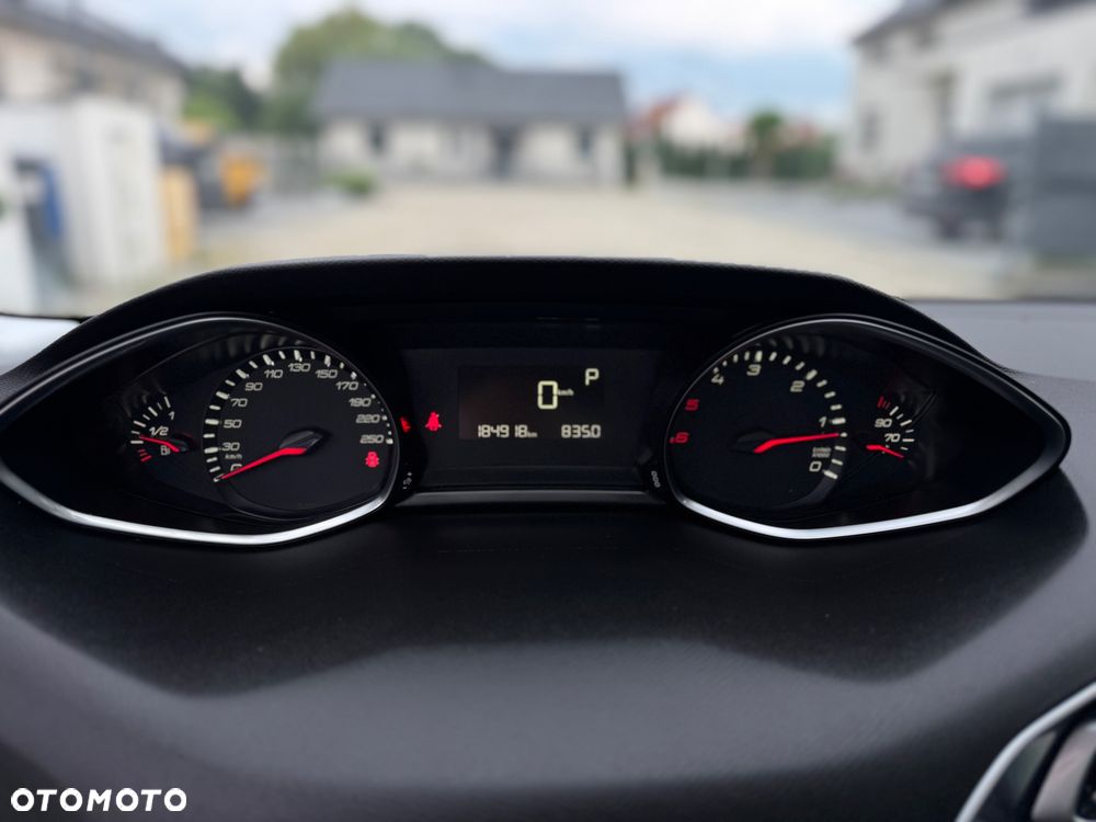 Peugeot 308 1.6 BlueHDi Active S&S EAT6 - 22