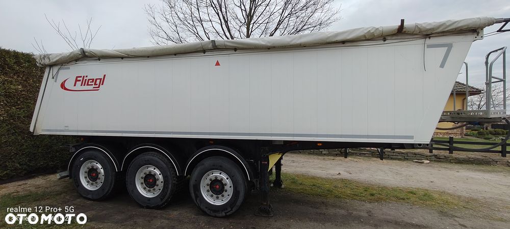 Fliegl Naczepa Fliegl 27 m. Waga 4580 - 6