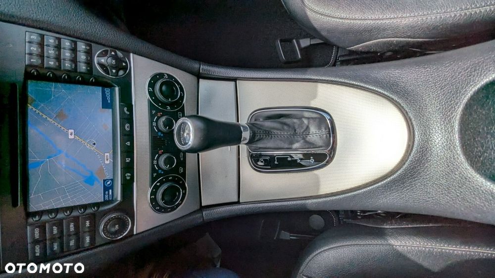 Mercedes-Benz CLK - 31