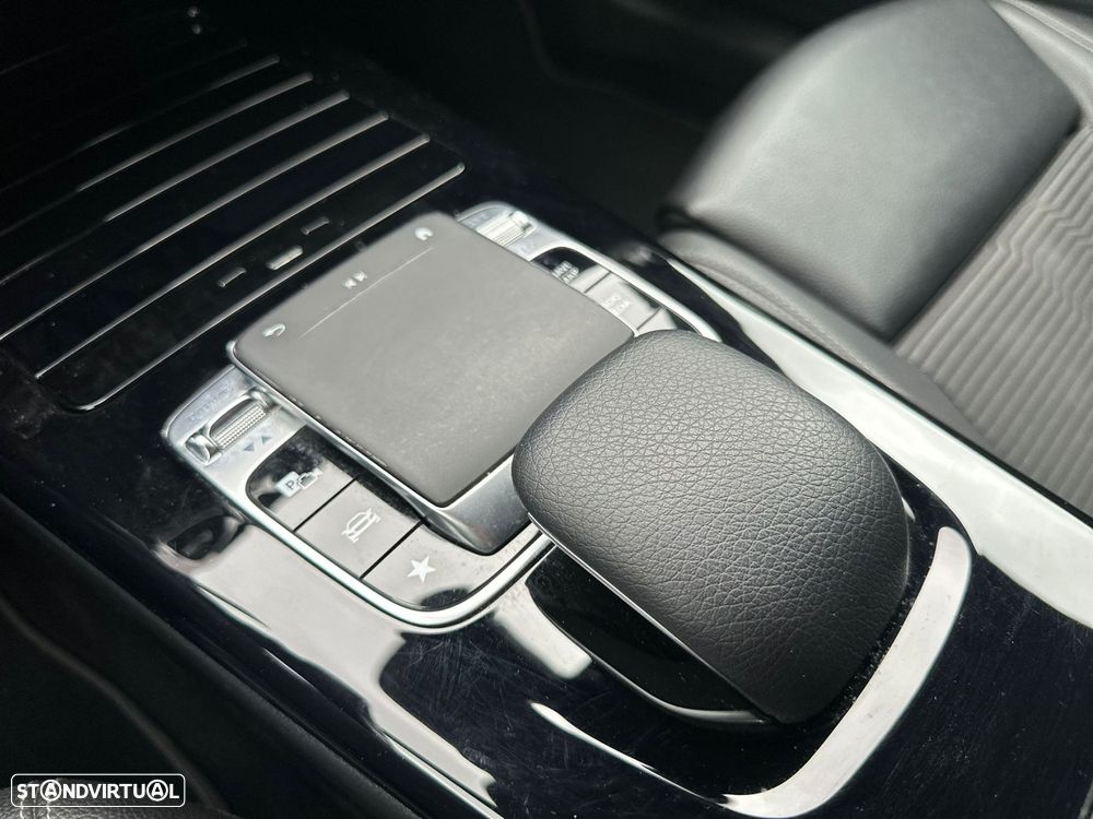 Mercedes-Benz A 180 d Progressive Aut. - 18