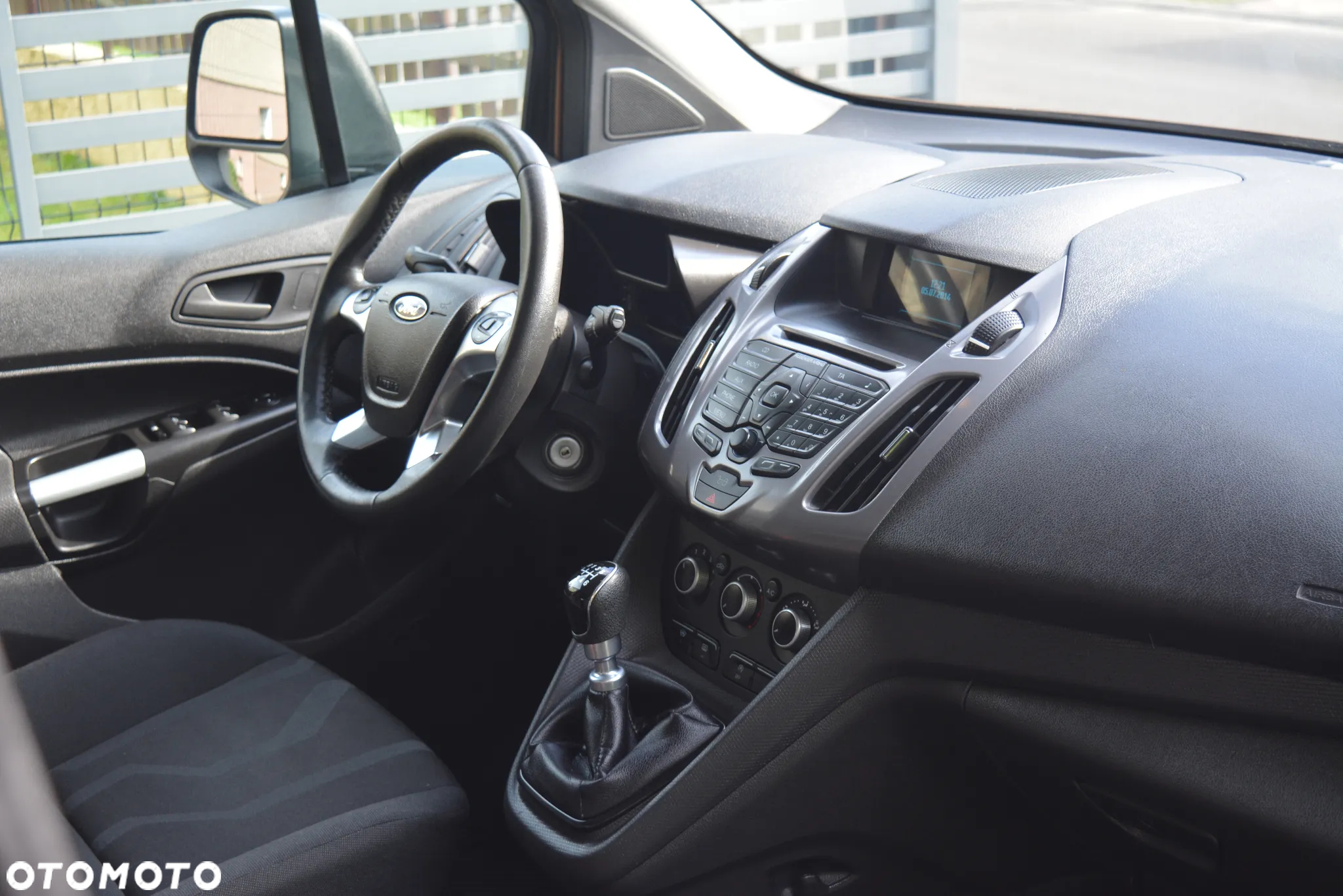 Ford Tourneo Connect 1.0 EcoBoost Start-Stop Titanium - 20