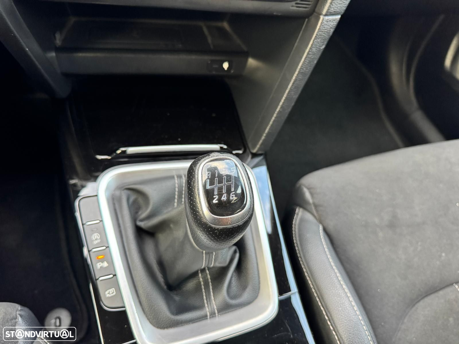 Kia ProCeed 1.0 T-GDI GT Line - 29