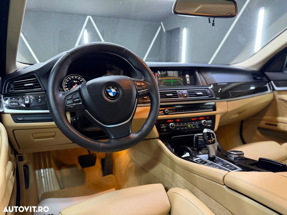 BMW Seria 5 520d xDrive Aut. Luxury Line - 32