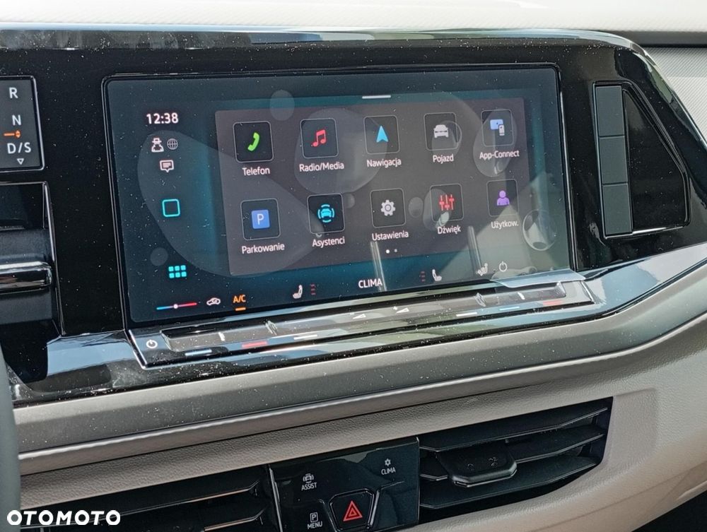 Volkswagen Multivan - 16