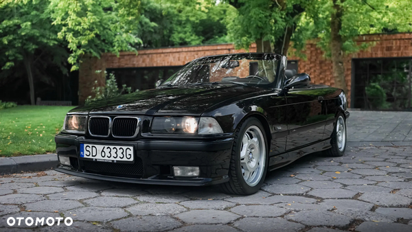 BMW Seria 3 328i Cabriolet