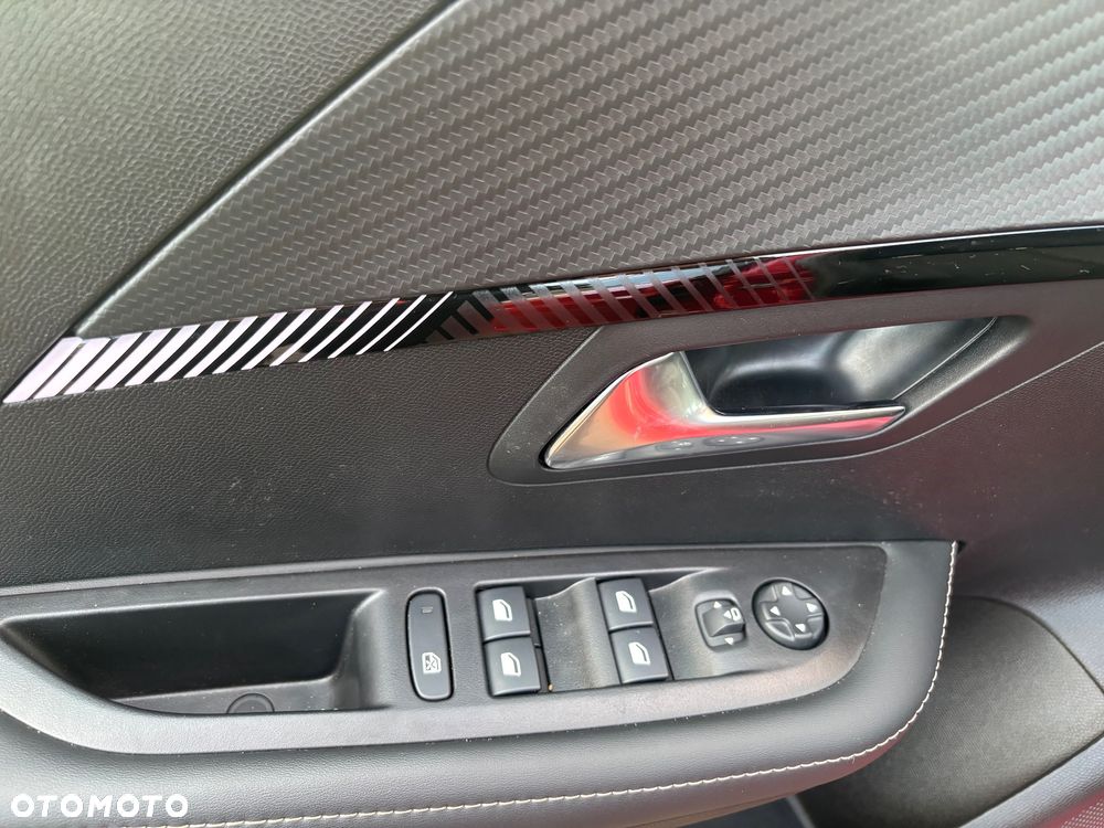 Peugeot 208 1.2 PureTech Allure S&S - 22