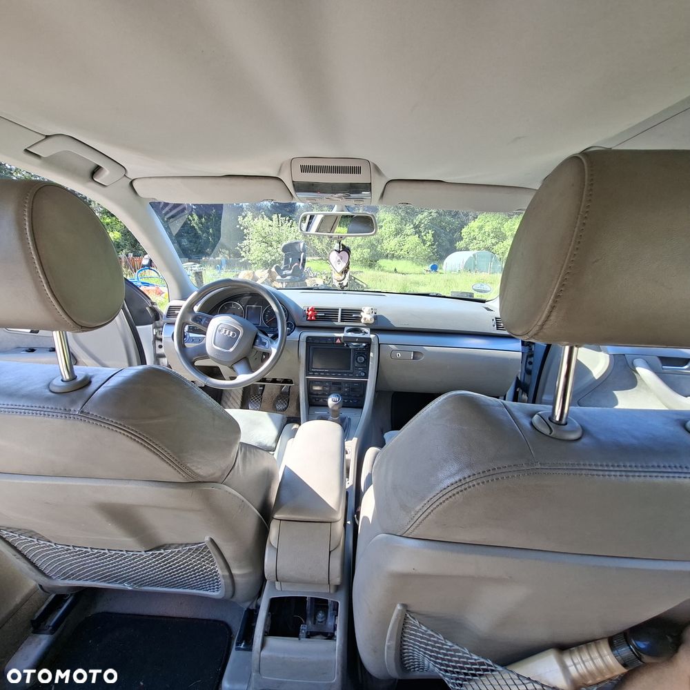 Audi A4 Limousine 2.0 TDI - 12