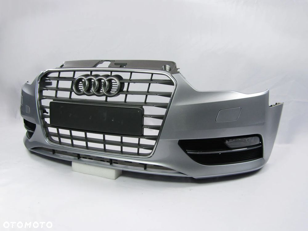 Zderzak przedni Audi A3 8V 12 - 16 Sprysk. Kod lakieru LA7R - 10
