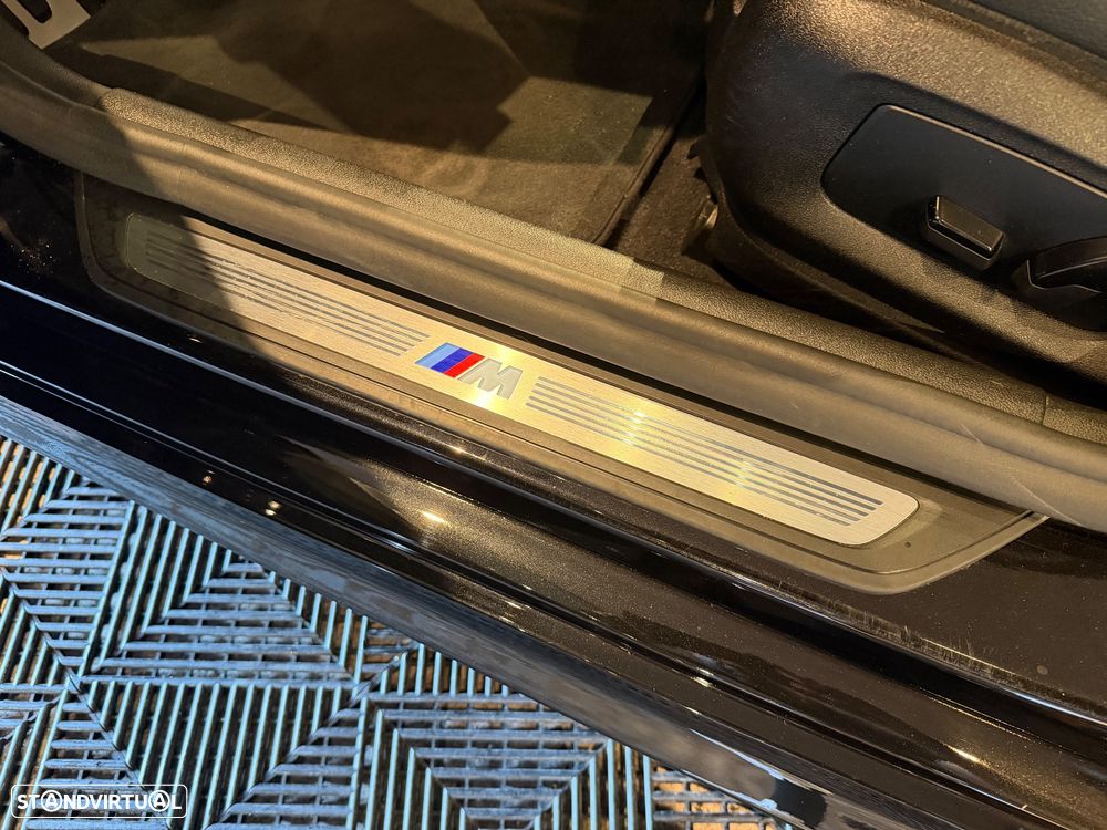BMW 520 d Pack Desportivo M Auto - 19