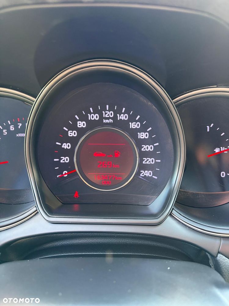 Kia Ceed 1.6 GDI Smart Plus - 3