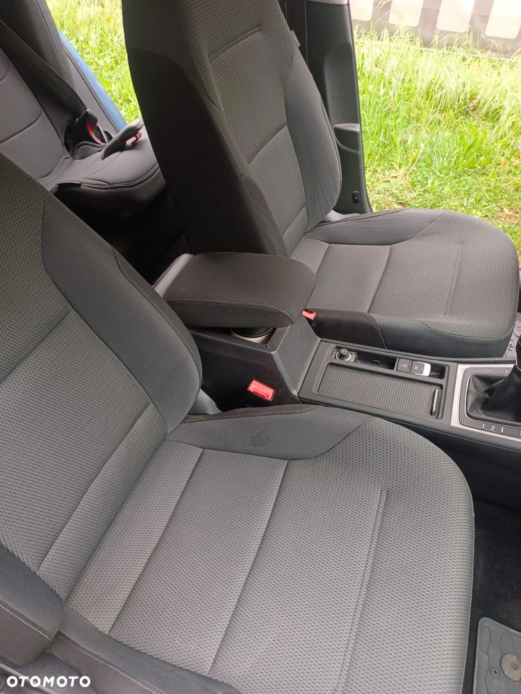 Volkswagen Golf 1.6 TDI BlueMotion Trendline - 14