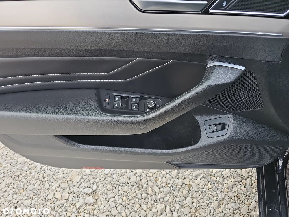 Volkswagen Passat 2.0 TDI 4Mot Elegance DSG - 13