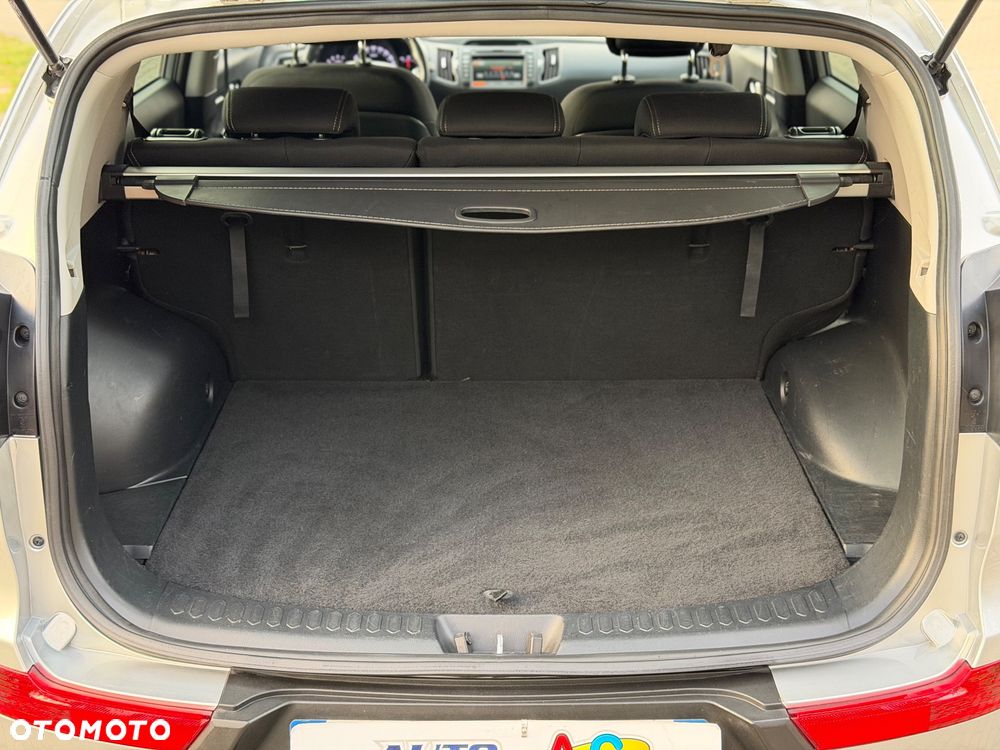 Kia Sportage 1.7 CRDI 2WD Attract - 11