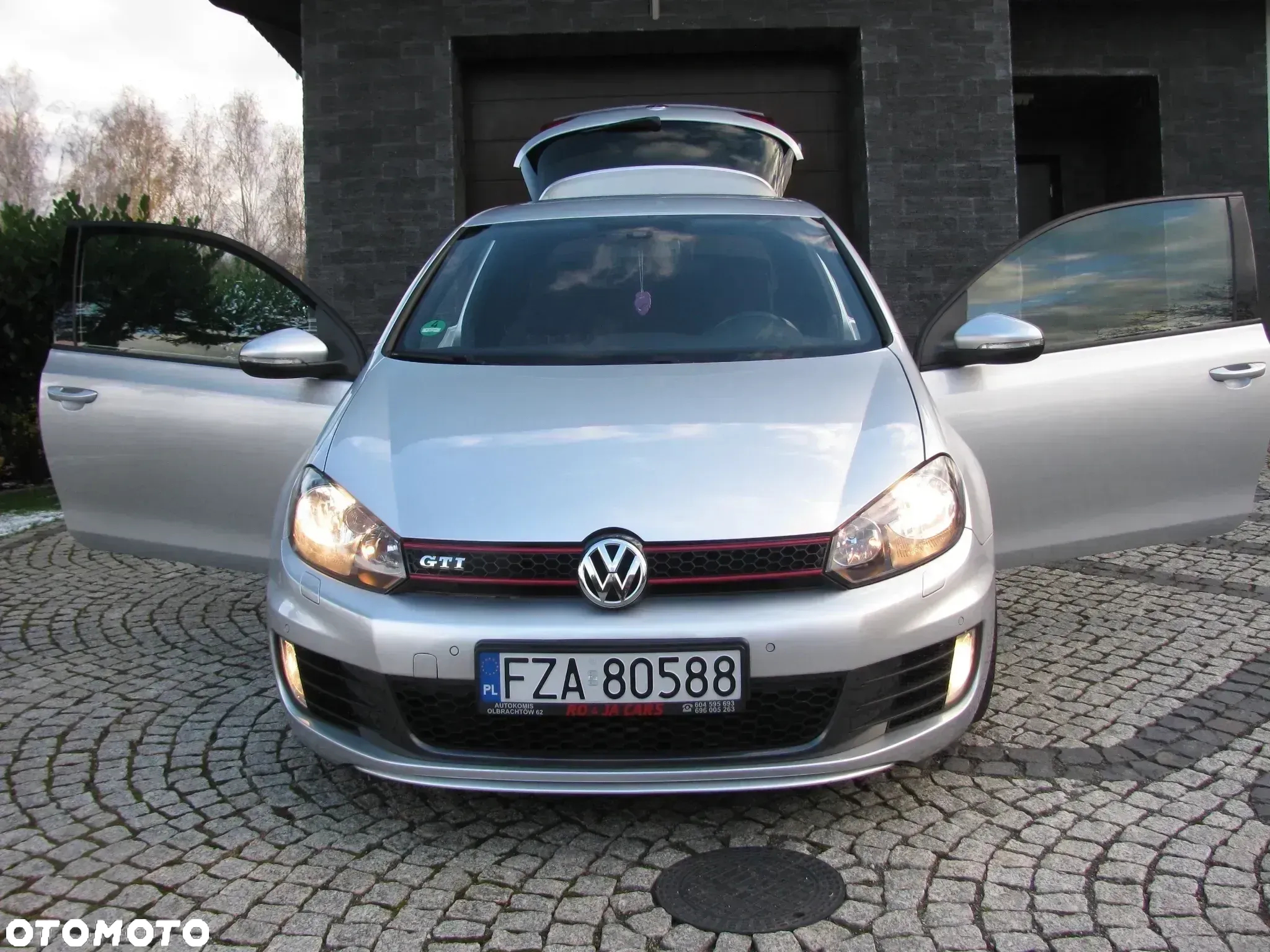 Volkswagen Golf 2.0 GTI DSG - 11