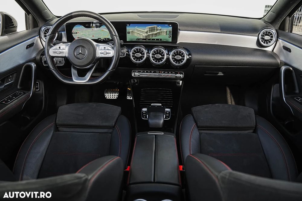 Mercedes-Benz A 180 7G-DCT AMG Line Advanced Plus - 3