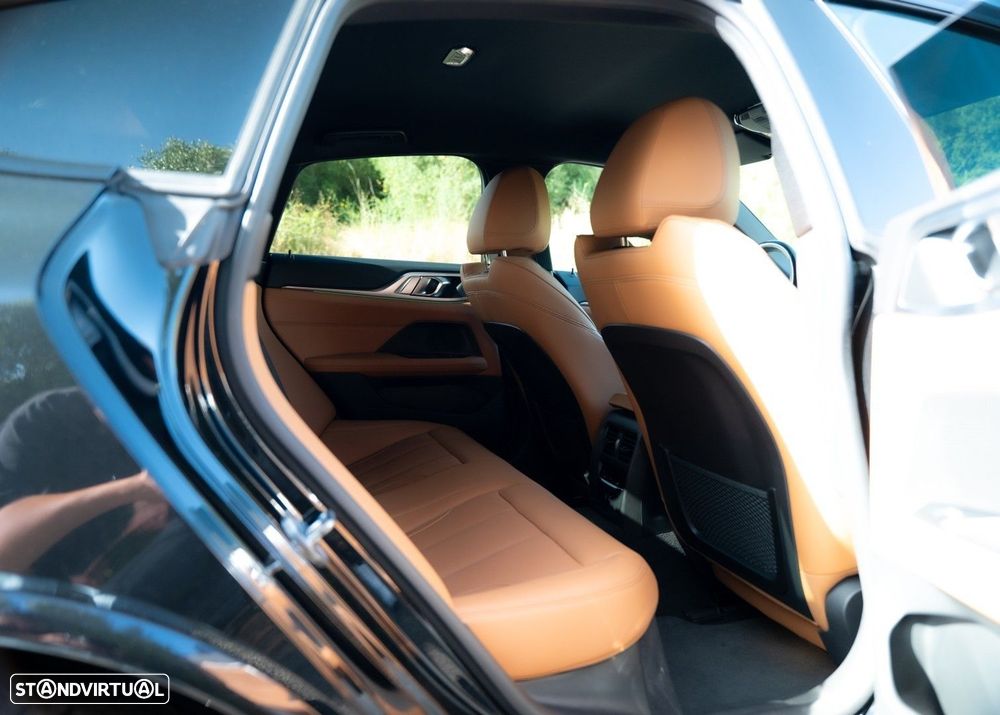 BMW i4 eDrive40 Pack Desportivo M Pro - 24