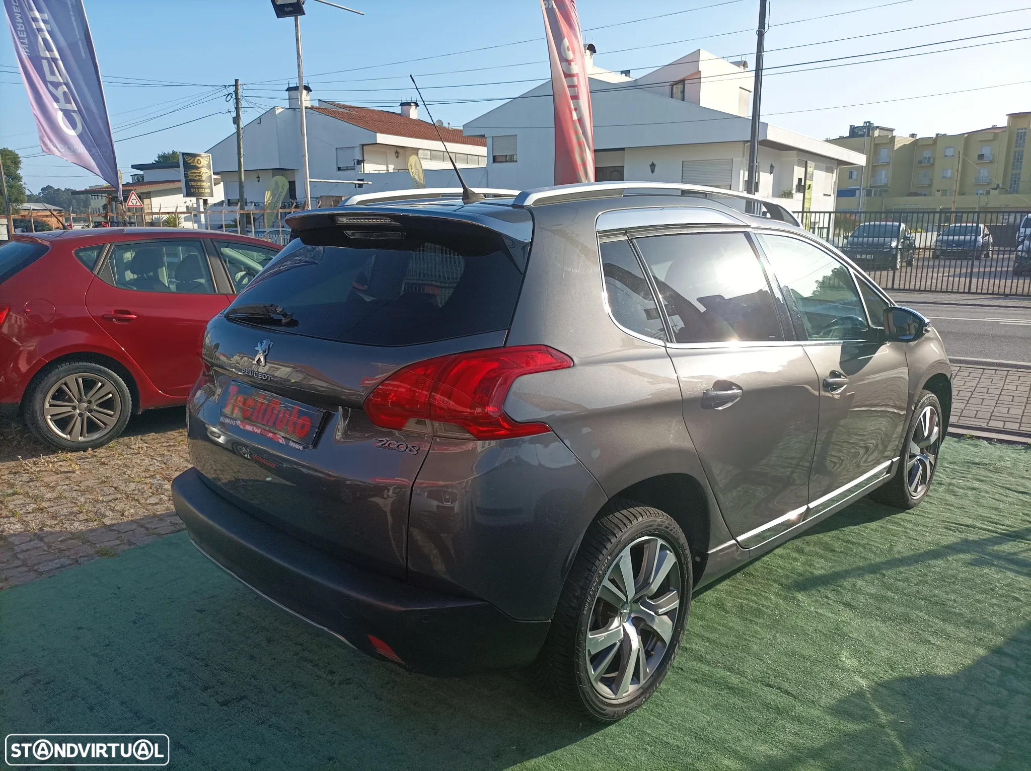 Peugeot 2008 1.6 VTi Allure - 8