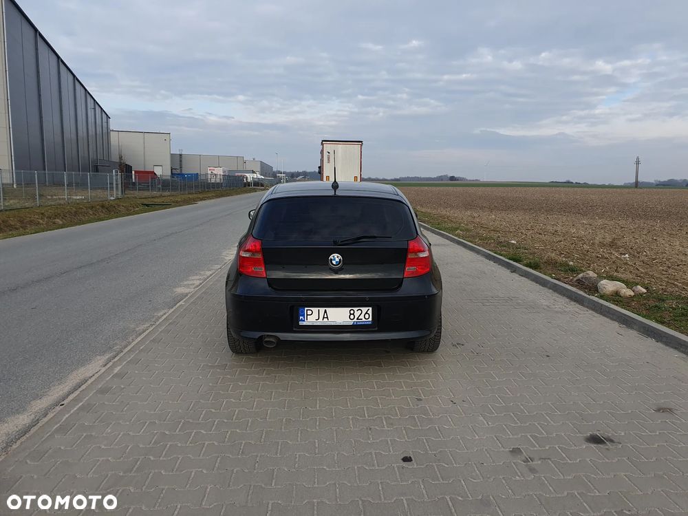 BMW Seria 1 118d - 5