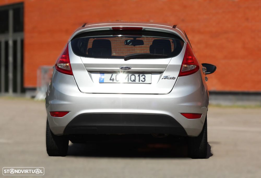 Ford Fiesta 1.4 TDCI Techno 104g - 12