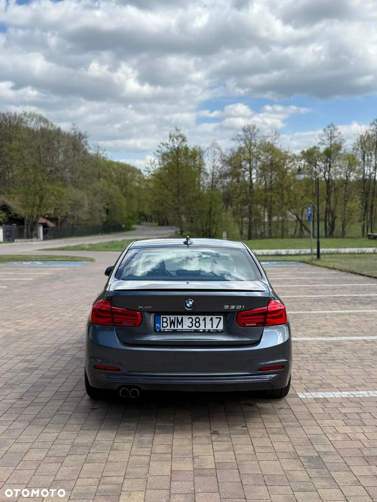 BMW Seria 3 328i xDrive Sport-Aut Sport Line - 20