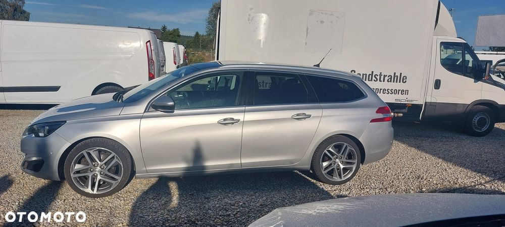 Peugeot 308 HDi FAP 150 Business Line Niveau 2 - 4