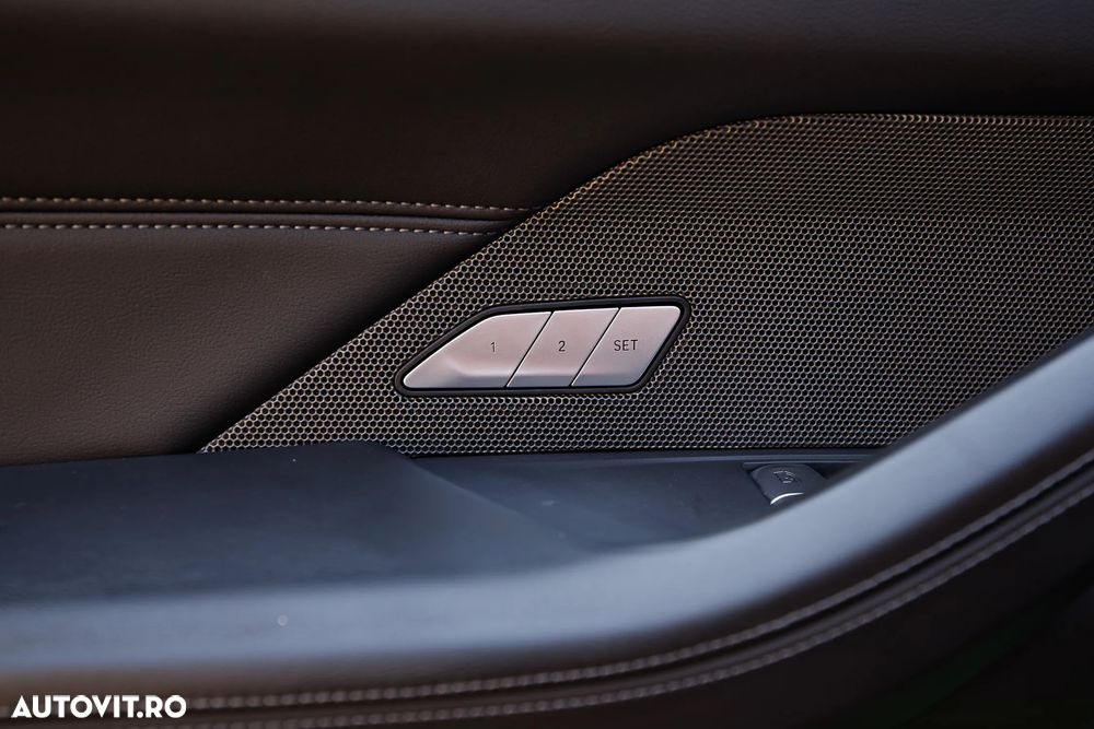 BMW M4 Competition M xDrive - 17