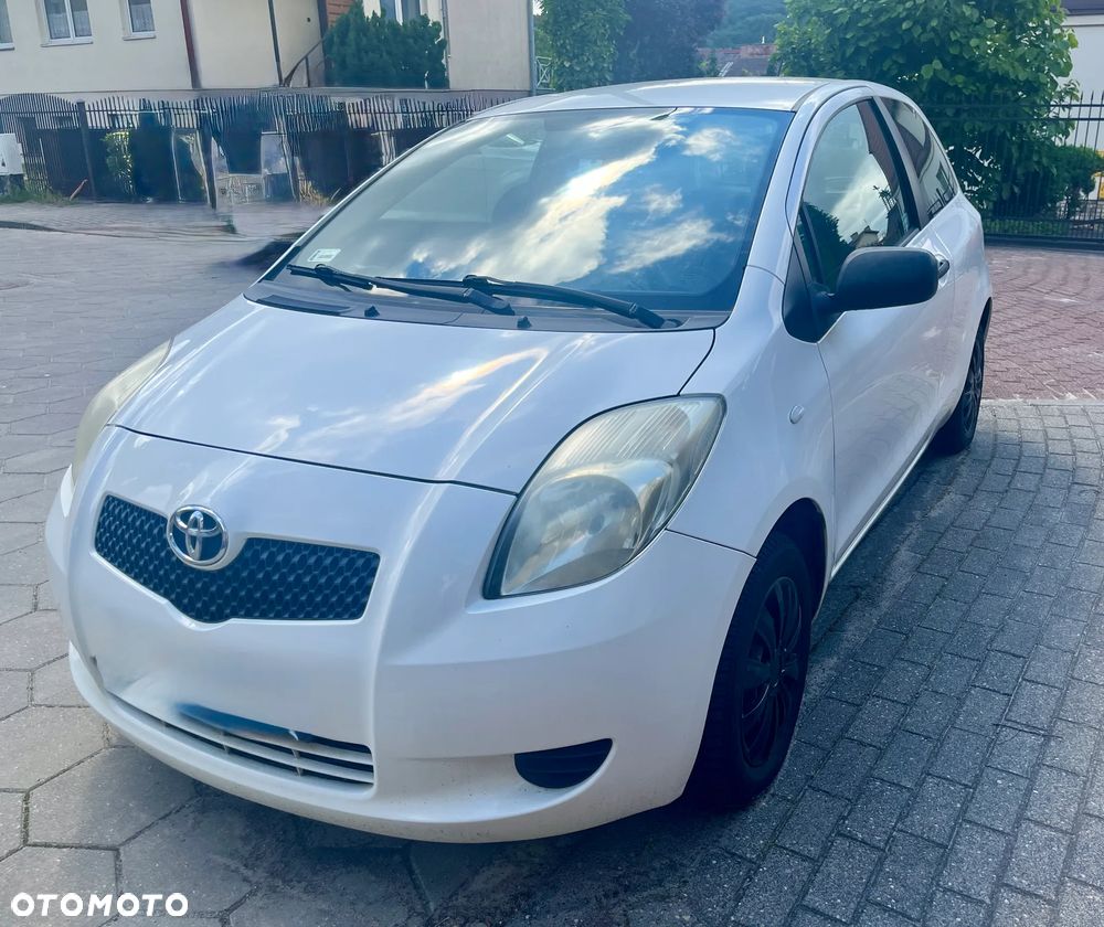 Toyota Yaris 1.0 Luna - 8