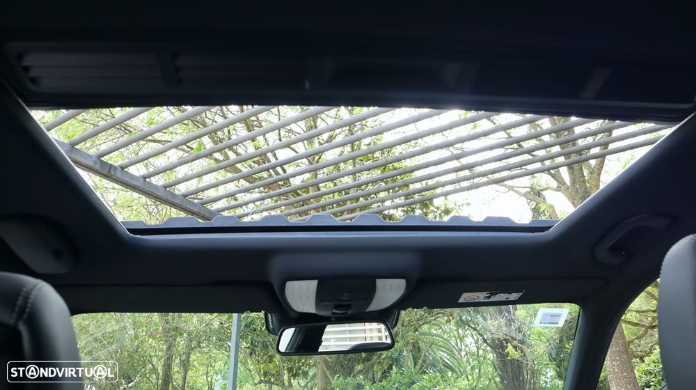 Mercedes-Benz E 250 BlueTEC Avantgarde Auto. - 45