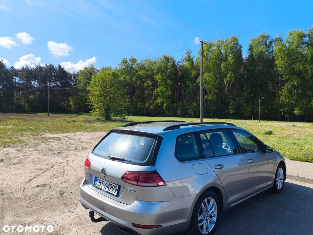 Volkswagen Golf VII 1.5 TSI BMT Trendline - 17