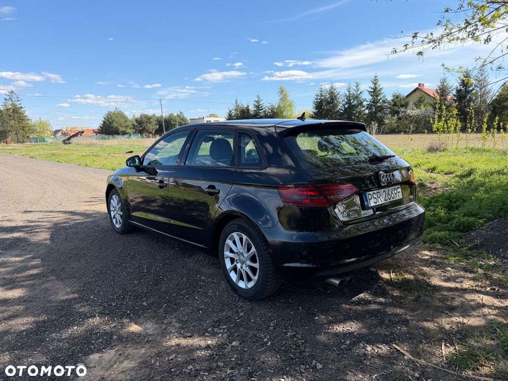 Audi A3 Sportback 2.0 TDI DSG Attraction - 6
