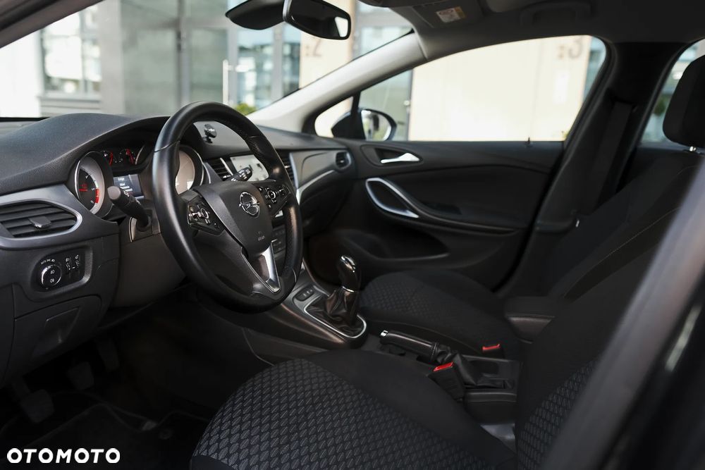 Opel Astra 1.6 CDTI Sport - 20