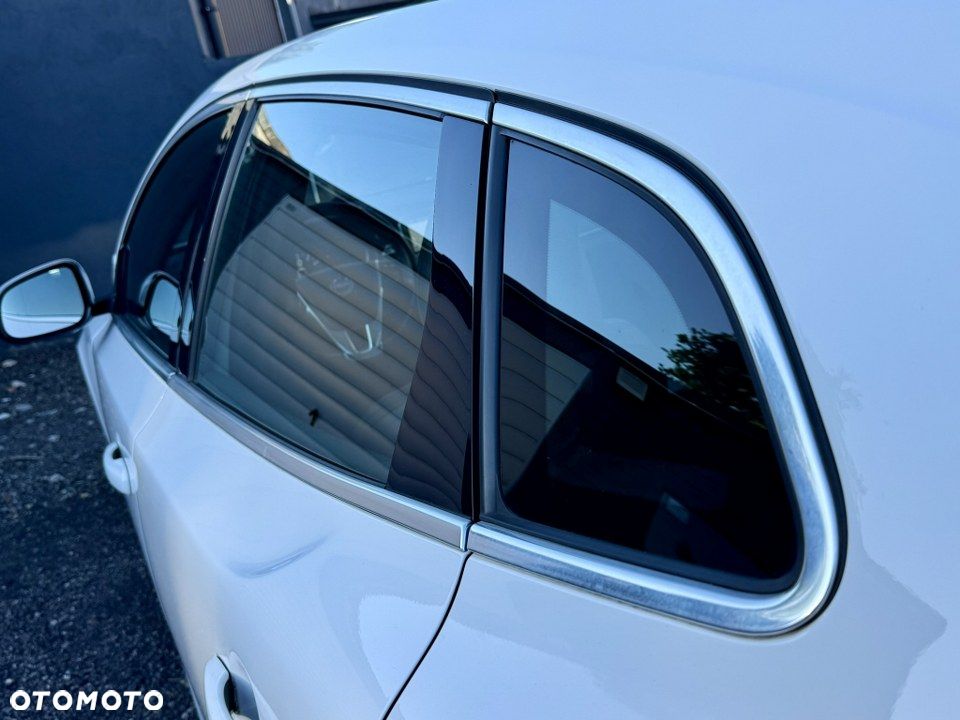 Volvo V40 T3 Summum - 12